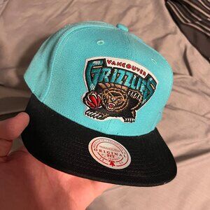 Vancouver Grizzlies Mitchell and Ness Snapback
